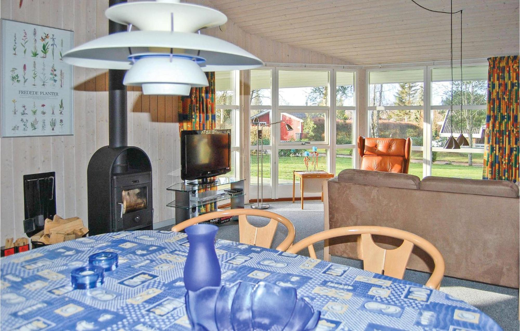 3 Bedroom Cozy Home In Fårvang Exterior foto